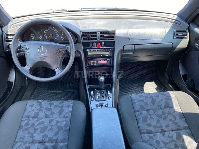 Mercedes C 200 1998, 284,467 km - 2.0 l - Bakı