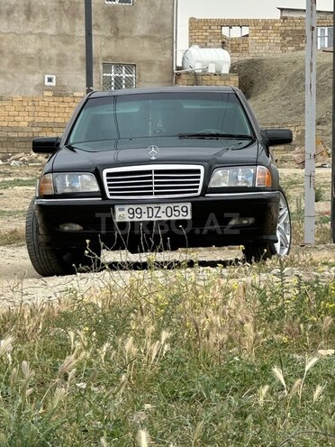 Mercedes C 230 1999, 290,000 km - 2.3 л - Bakı
