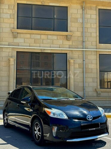 Toyota Prius 2014, 214,204 km - 1.8 л - Sumqayıt