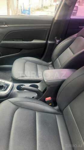 Hyundai Avante 2017, 28,000 km - 1.6 l - Bakı