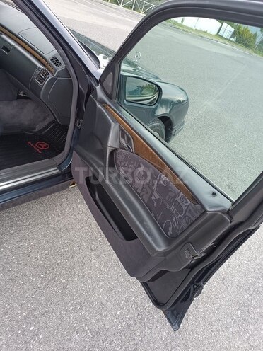 Mercedes E 230 1996, 244,000 km - 2.3 л - Şəki