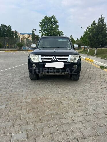 Mitsubishi Pajero 2008, 285,000 km - 3.0 л - Bakı