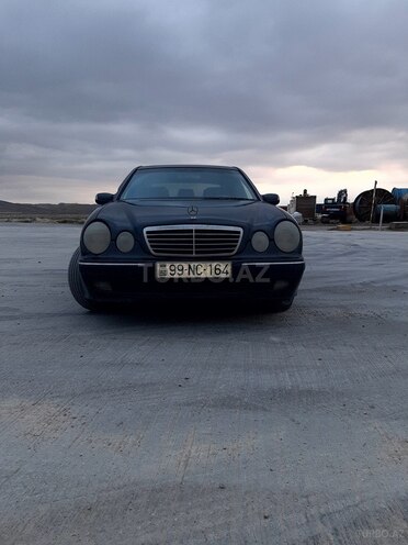 Mercedes E 220 d 1999, 553,000 km - 2.2 л - Bakı