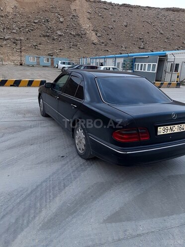 Mercedes E 220 d 1999, 553,000 km - 2.2 л - Bakı
