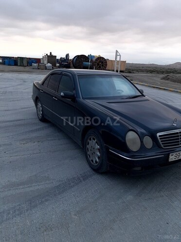 Mercedes E 220 d 1999, 553,000 km - 2.2 л - Bakı