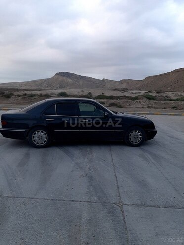 Mercedes E 220 d 1999, 553,000 km - 2.2 л - Bakı