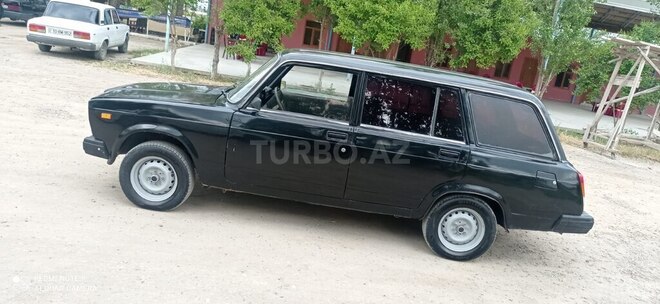 LADA (VAZ) 2104 1993, 85,000 km - 1.6 l - Salyan