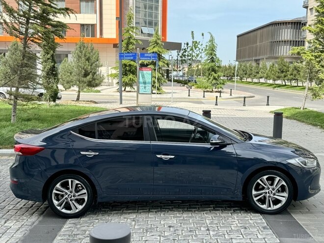 Hyundai Avante 2016, 128,900 km - 1.6 l - Bakı