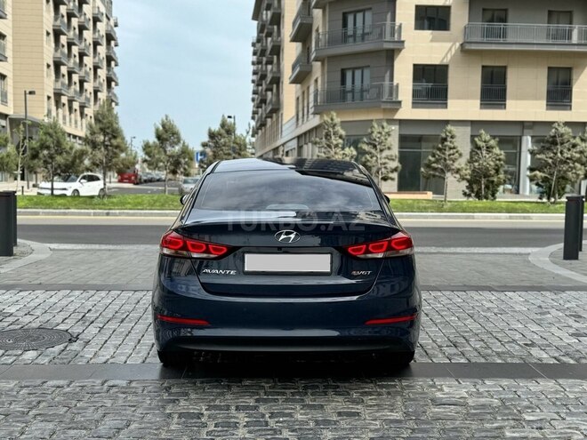 Hyundai Avante 2016, 128,900 km - 1.6 l - Bakı