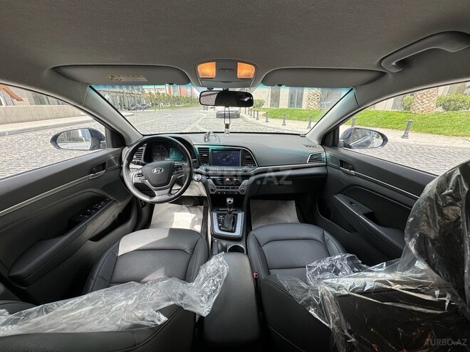 Hyundai Avante 2016, 128,900 km - 1.6 l - Bakı
