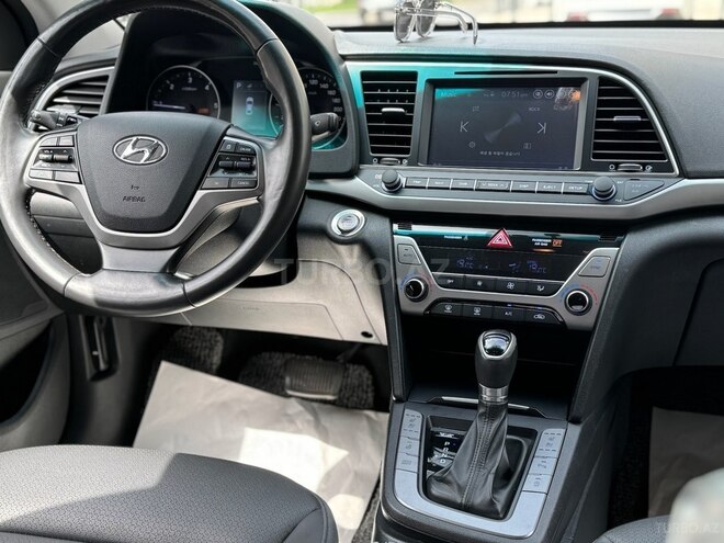 Hyundai Avante 2016, 128,900 km - 1.6 l - Bakı