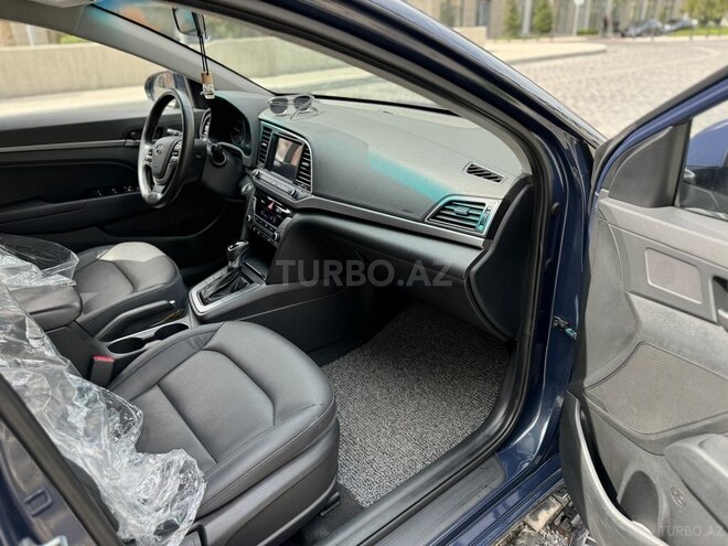 Hyundai Avante 2016, 128,900 km - 1.6 l - Bakı