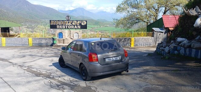 Toyota Corolla 2005, 240,000 km - 1.4 l - Bakı