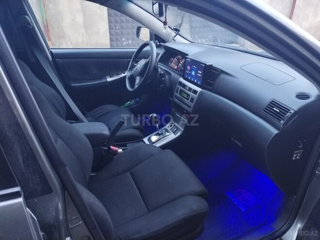 Toyota Corolla 2005, 240,000 km - 1.4 l - Bakı