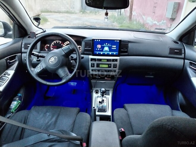 Toyota Corolla 2005, 240,000 km - 1.4 l - Bakı