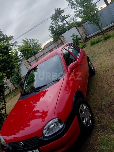 Opel Vita 1999, 199,999 km - 1.4 л - Zaqatala