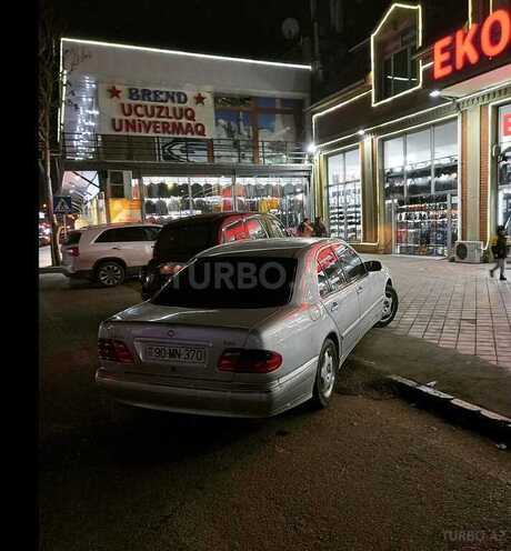 Mercedes E 220 d 2000, 354,236 km - 2.2 l - Bakı