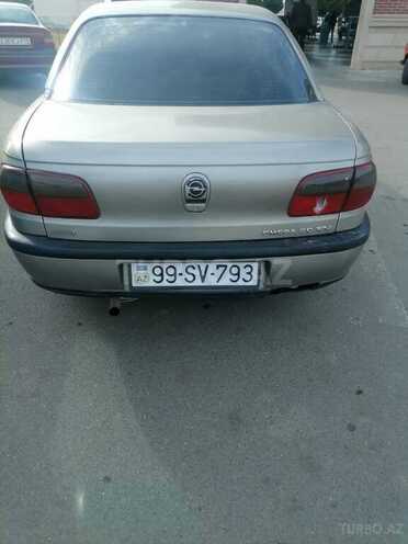 Opel Omega 1997, 350,000 km - 2.0 л - Gəncə