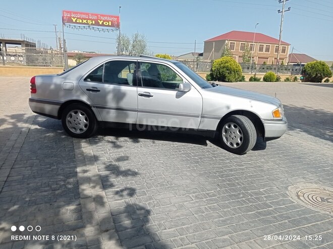 Mercedes C 180 1995, 340,000 km - 1.8 л - Bakı