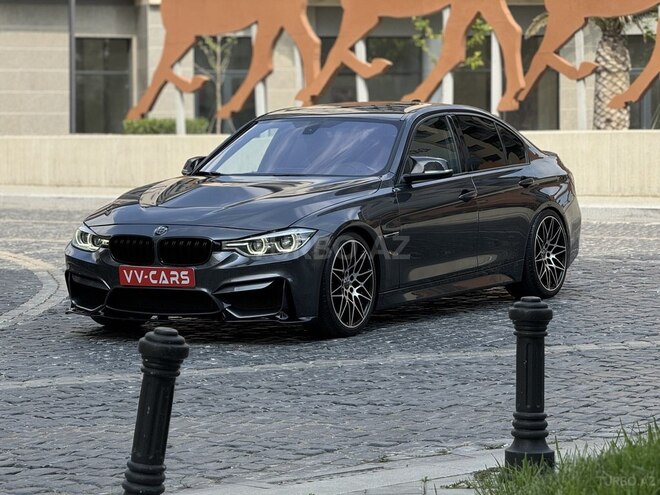 BMW 330