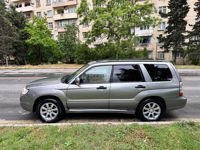 Subaru Forester 2007, 285,000 km - 2.0 l - Bakı