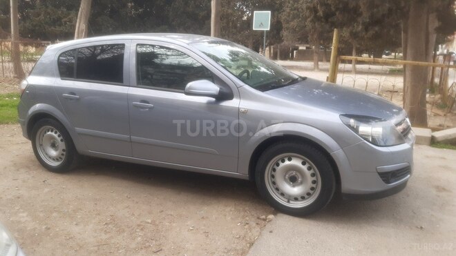 Opel Astra 2006, 300,000 km - 1.4 l - Bakı