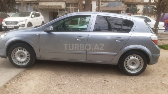 Opel Astra 2006, 300,000 km - 1.4 l - Bakı