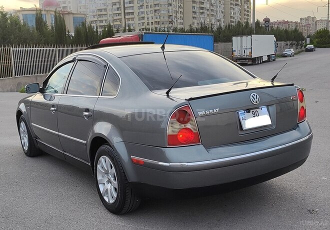 Volkswagen Passat 2002, 296,000 km - 1.8 l - Bakı