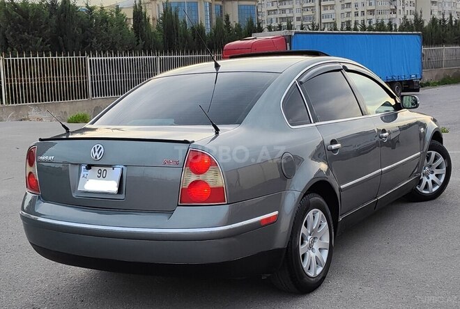 Volkswagen Passat 2002, 296,000 km - 1.8 l - Bakı