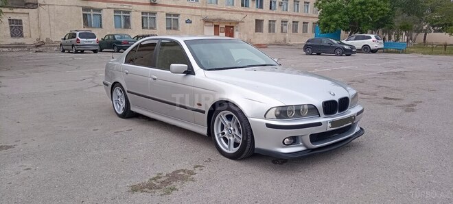 BMW 530 2000, 242,000 km - 3.0 l - Sumqayıt