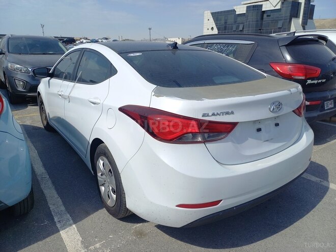 Hyundai Elantra 2016, 132,000 km - 1.8 l - Bakı