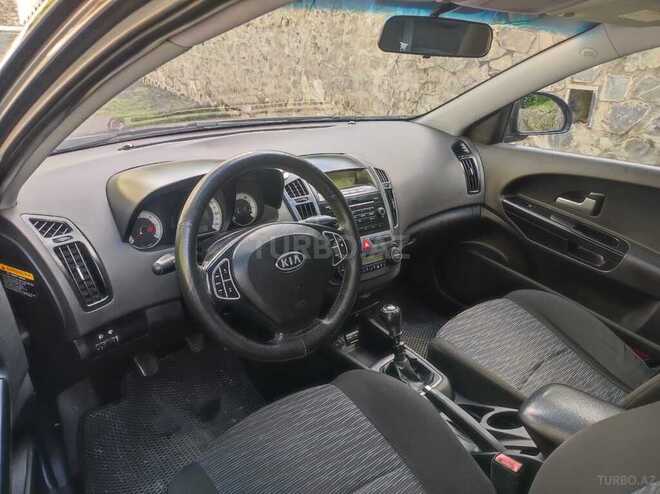 Kia Ceed 2008, 225,000 km - 1.6 л - Şəki