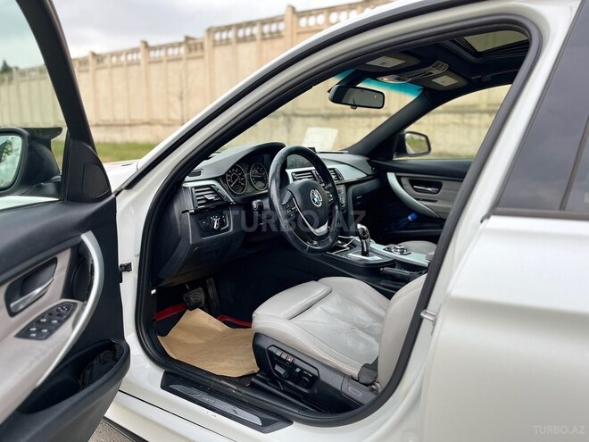 BMW 328 2013, 280,000 km - 2.0 л - Gəncə