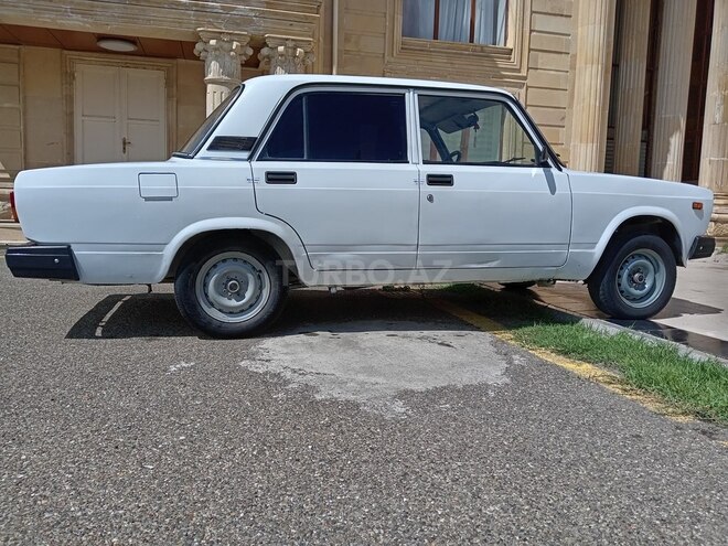 LADA (VAZ) 2107