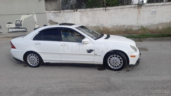 Mercedes C 230 2002, 381,107 km - 2.3 l - Bakı