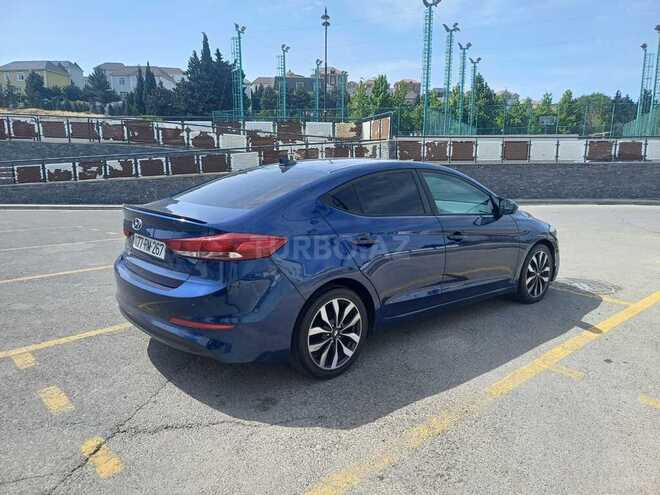 Hyundai Elantra 2017, 105,300 km - 2.0 л - Bakı