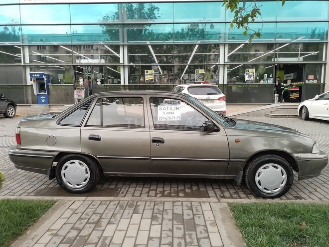 Daewoo Nexia 2004, 270,000 km - 1.6 л - Gəncə