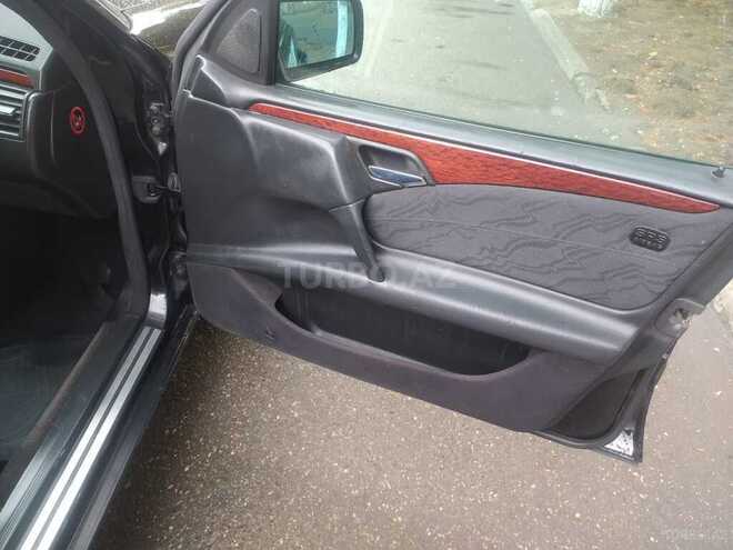 Mercedes E 230 1997, 397,660 km - 2.3 l - Sumqayıt