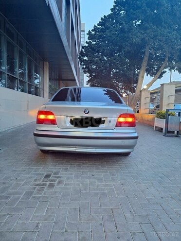 BMW 523 1997, 422,000 km - 2.5 l - Bakı
