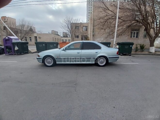 BMW 523 1997, 422,000 km - 2.5 l - Bakı