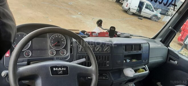 HOWO Sinotruk 2008, 400,000 km - 9.7 l - Bakı
