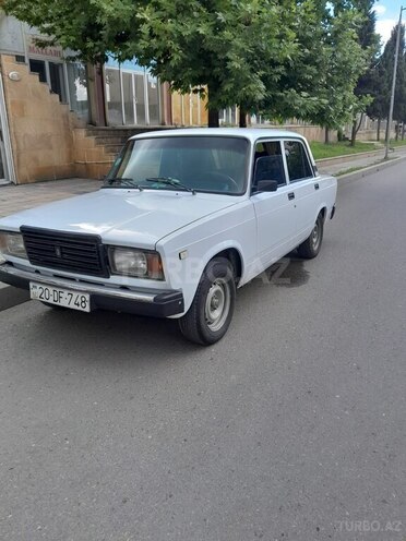 LADA (VAZ) 2107