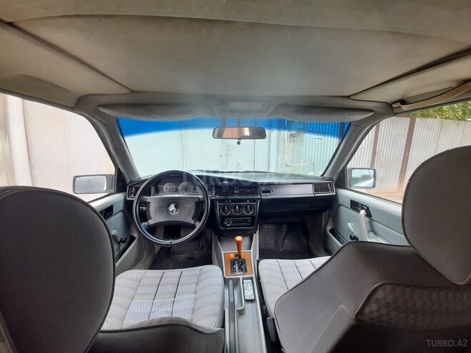 Mercedes 190 1990, 511,000 km - 2.0 l - Bərdə