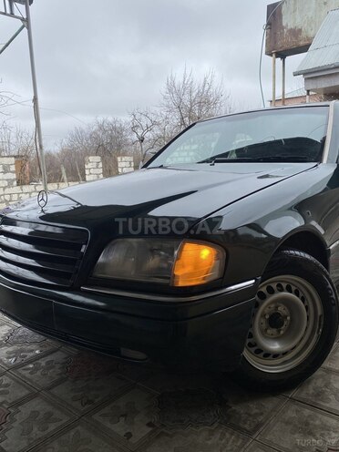 Mercedes C 220 d 1996, 700,007 km - 2.2 l - Qazax