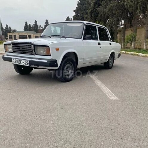 LADA (VAZ) 2107 2005, 99,000 km - 1.6 l - Ucar