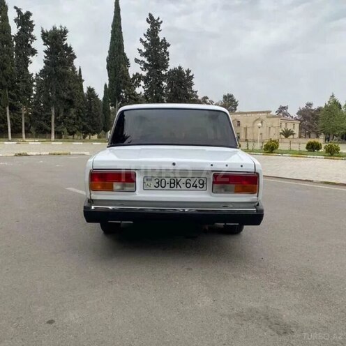 LADA (VAZ) 2107 2005, 99,000 km - 1.6 l - Ucar