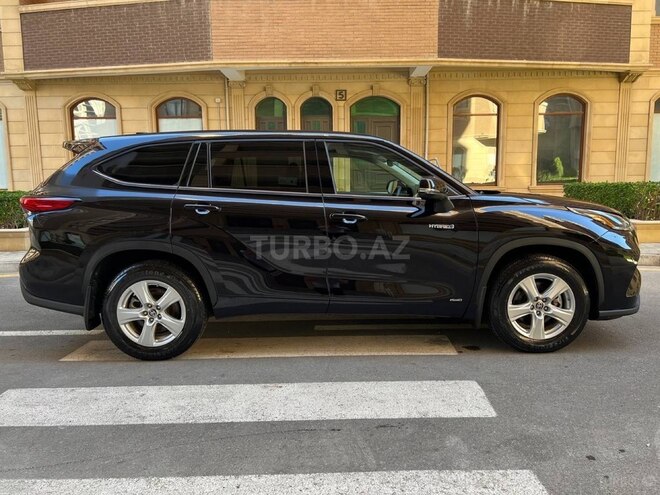Toyota Highlander 2021, 110,000 km - 2.5 l - Bakı