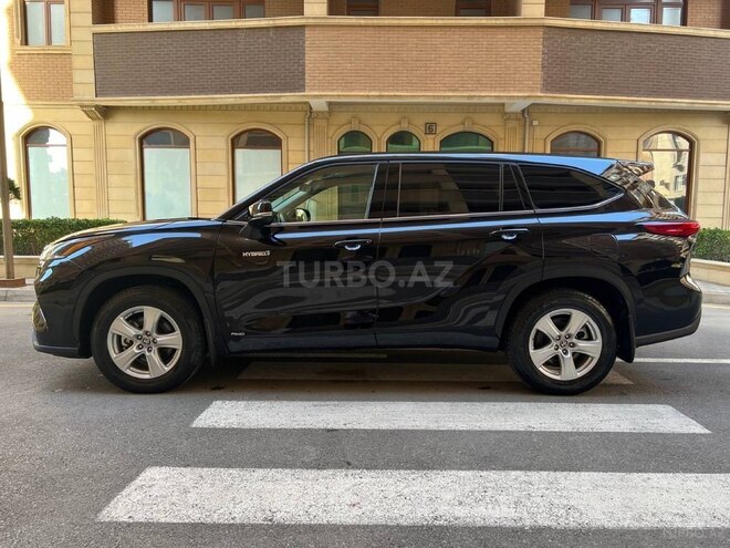 Toyota Highlander 2021, 110,000 km - 2.5 l - Bakı