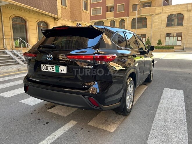 Toyota Highlander 2021, 110,000 km - 2.5 l - Bakı