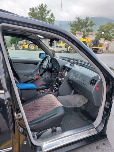 Mercedes C 220 d 2000, 40,000 km - 2.2 l - Bakı